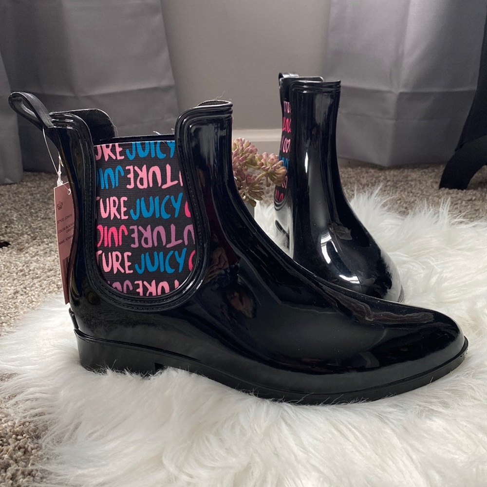 Juicy Couture Rainboots
